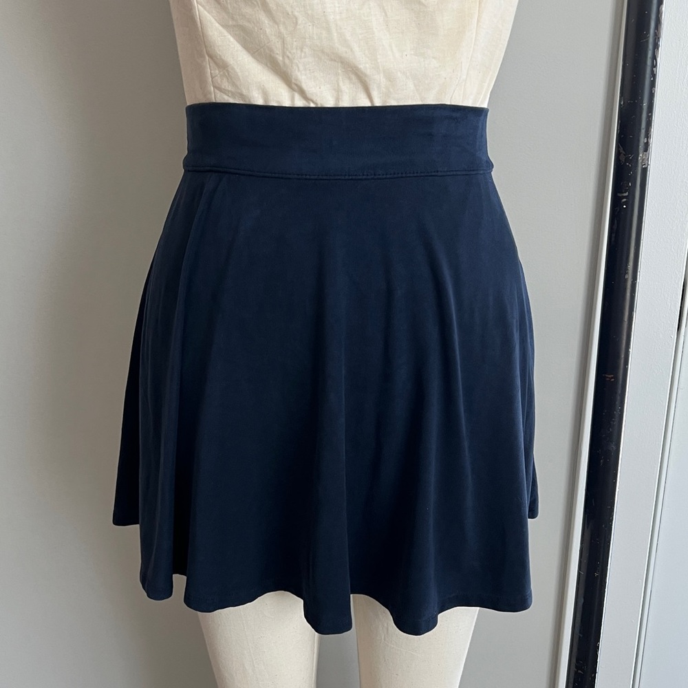 Elastic Waistband Faux Suede Mini Circle Skirt